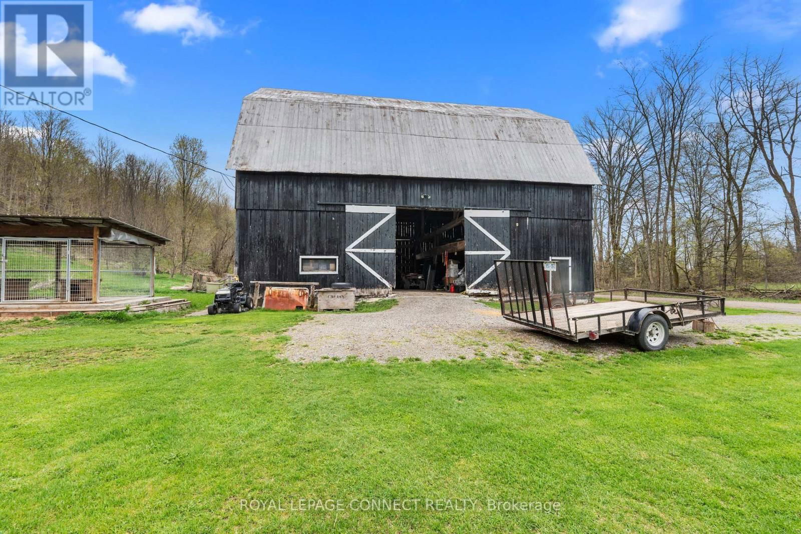 373 DESHANE ROAD Image 26