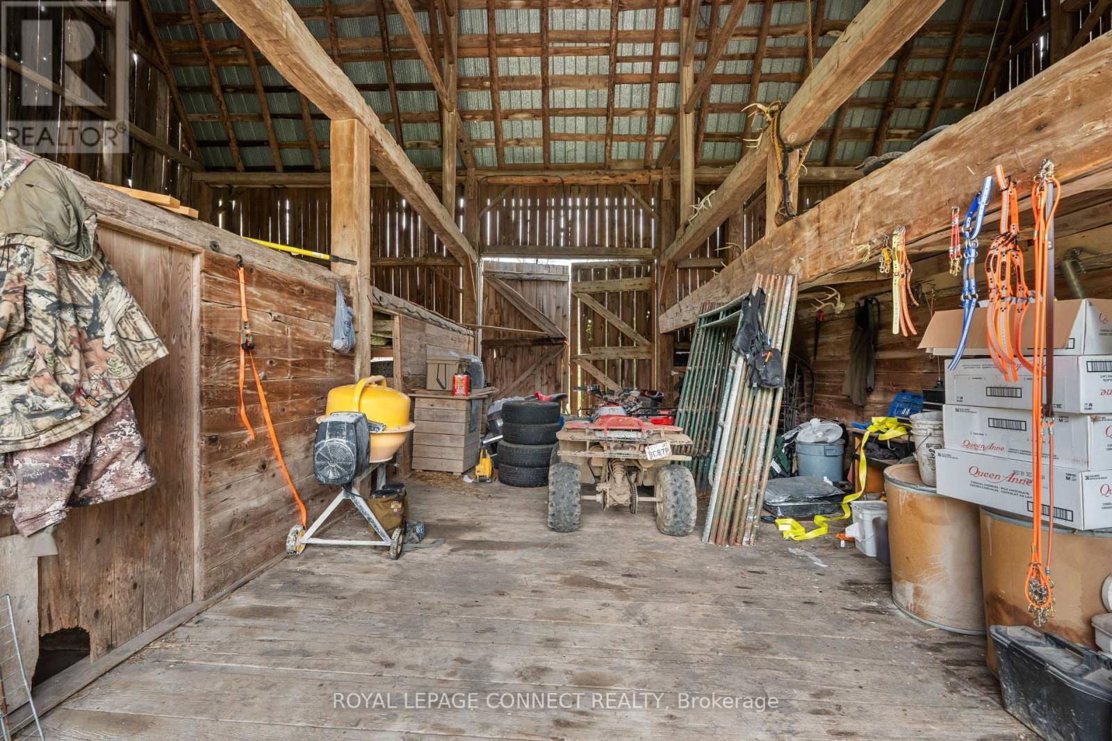 373 DESHANE ROAD Image 27