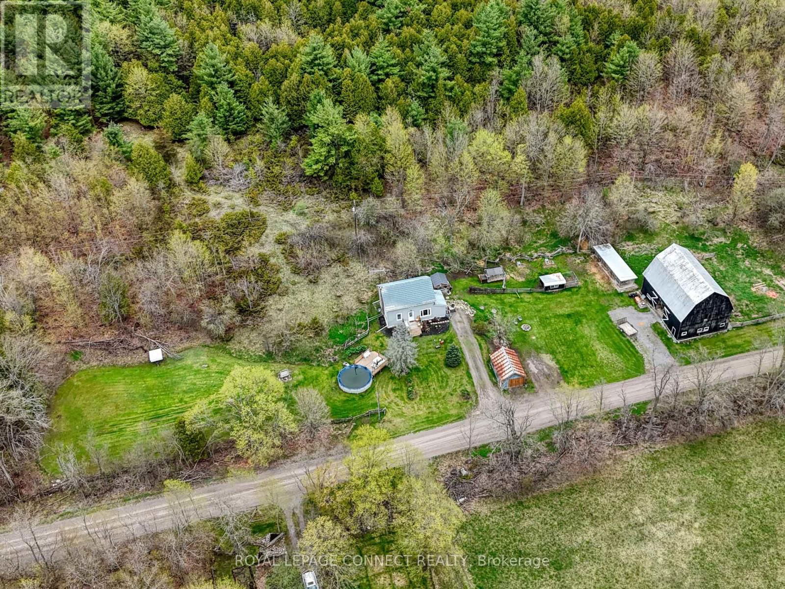 373 DESHANE ROAD Image 33