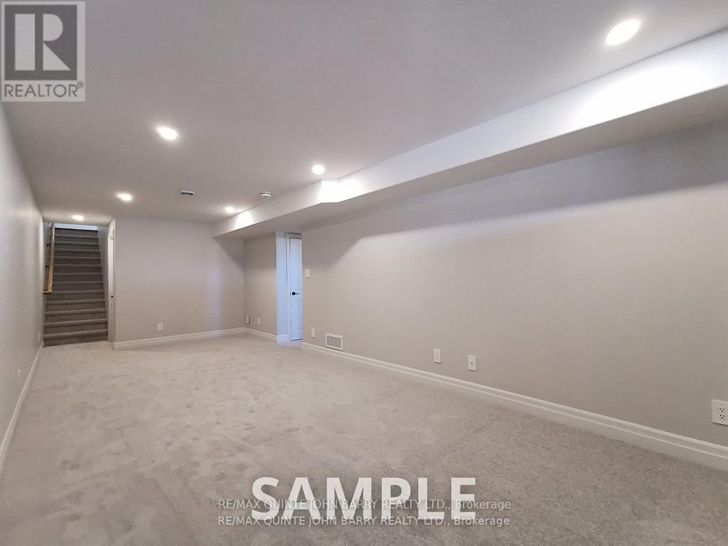 Lot 32 - 7 PARKLAND CIRCLE Image 10