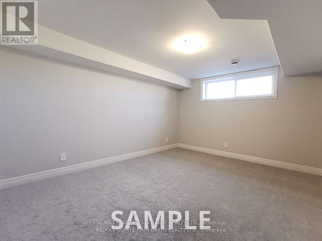 Lot 32 - 7 PARKLAND CIRCLE Image 11