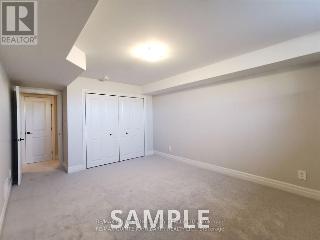 Lot 32 - 7 PARKLAND CIRCLE Image 12