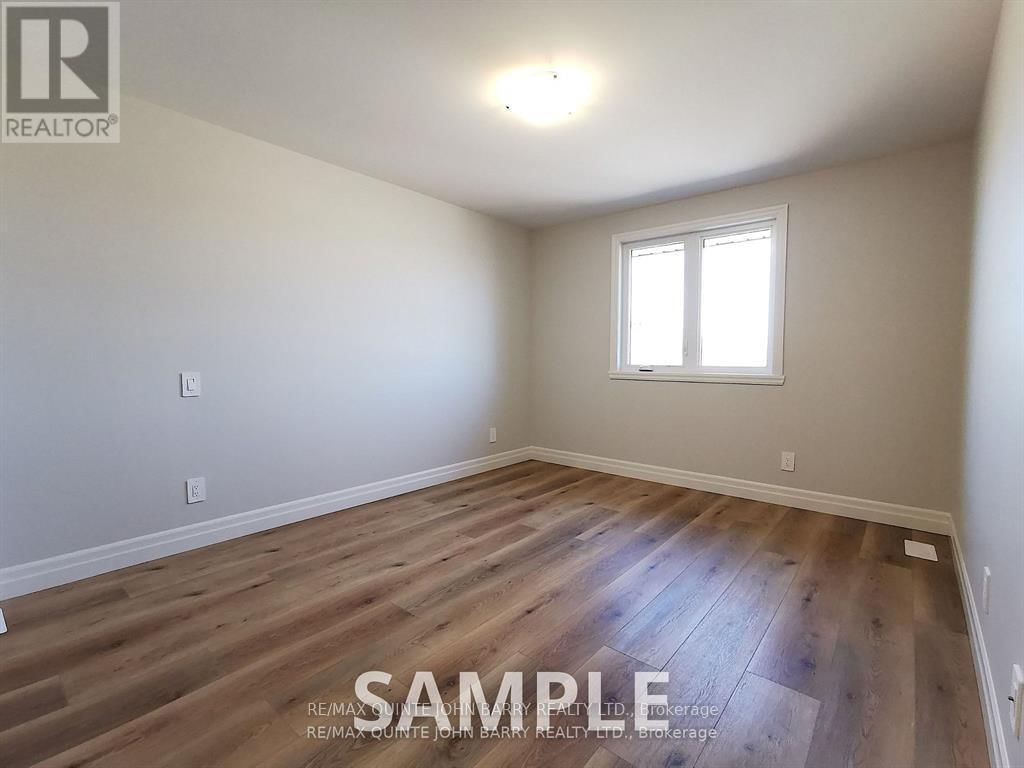 Lot 32 - 7 PARKLAND CIRCLE Image 7
