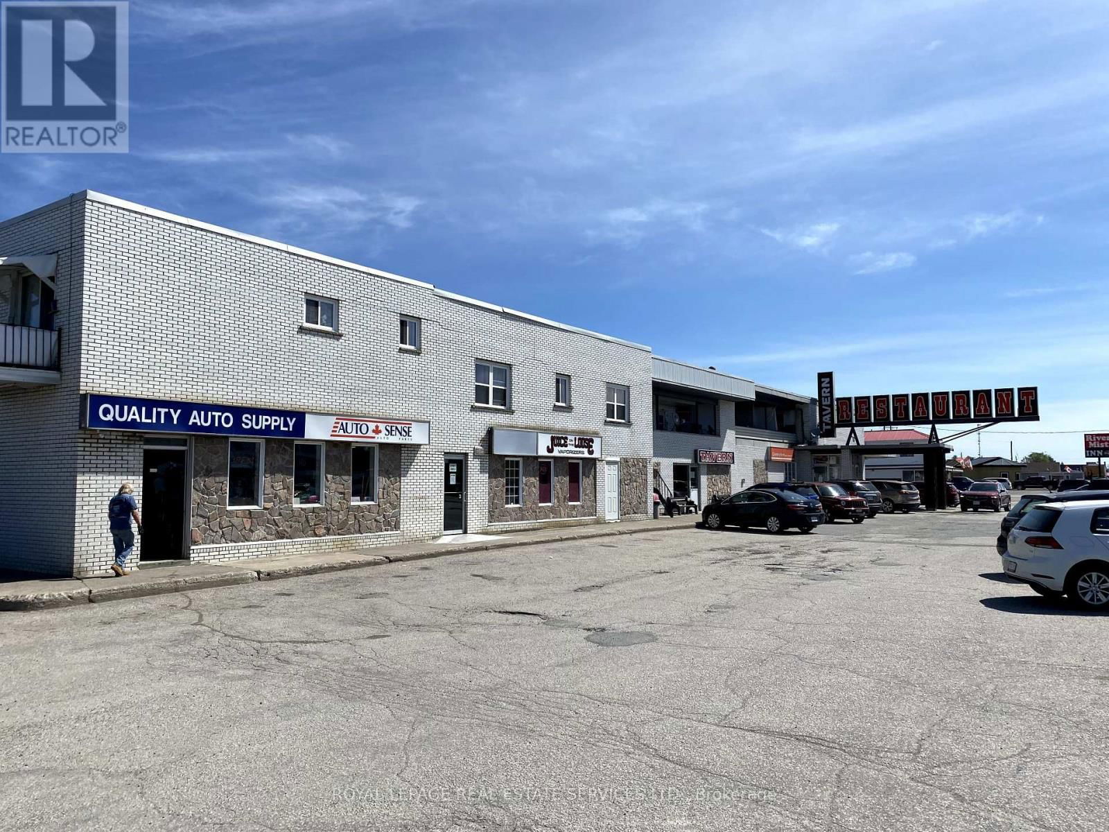 169 FRONT STREET Image 4