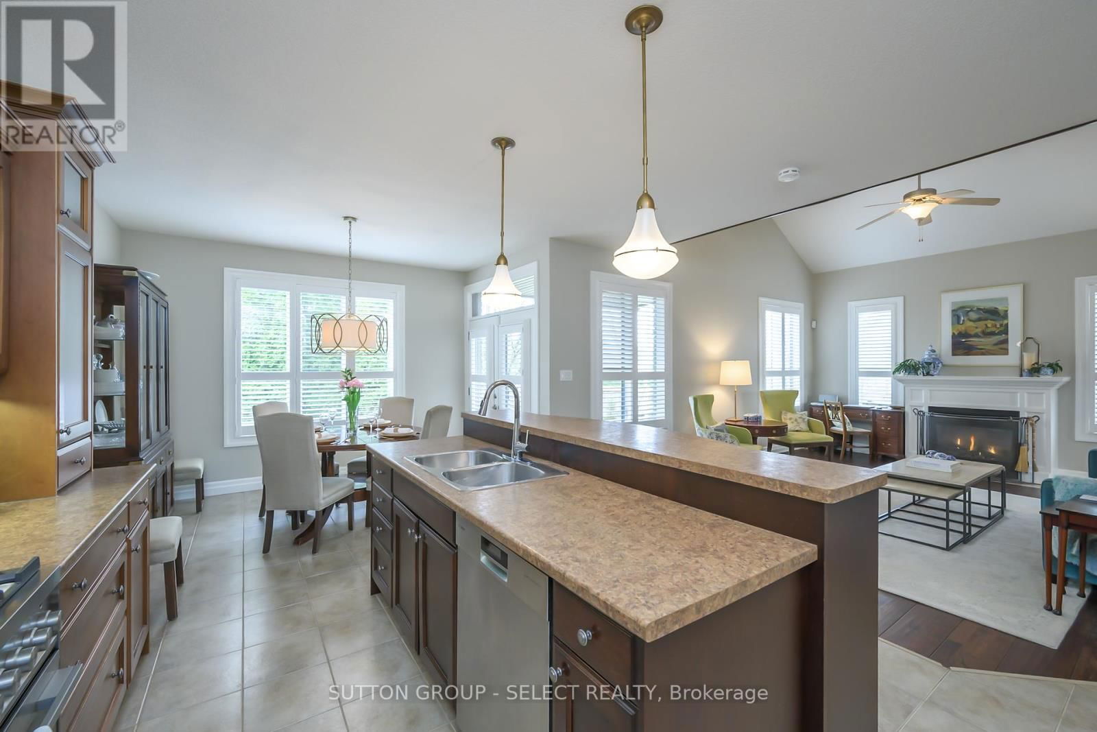 38 - 1630 SHORE ROAD Image 17