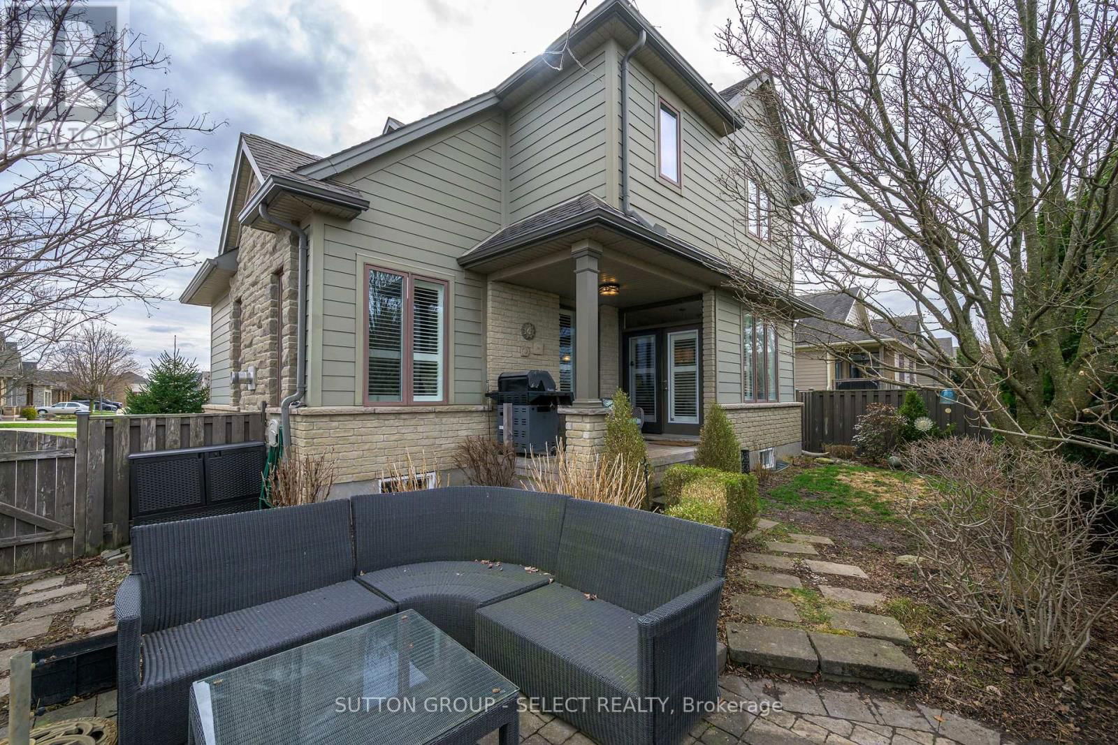 38 - 1630 SHORE ROAD Image 3
