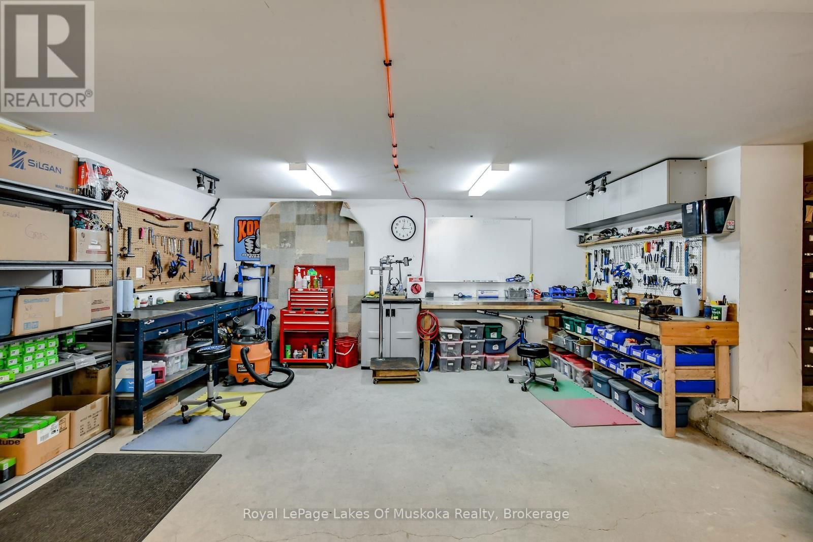 230 ECCLESTONE DRIVE Image 12
