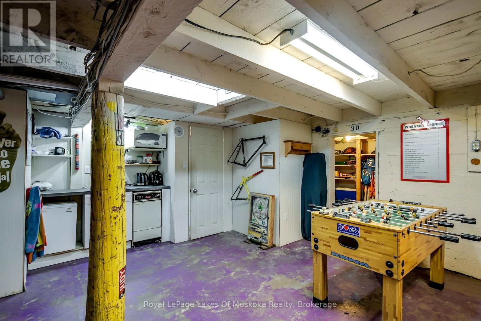 230 ECCLESTONE DRIVE Image 15