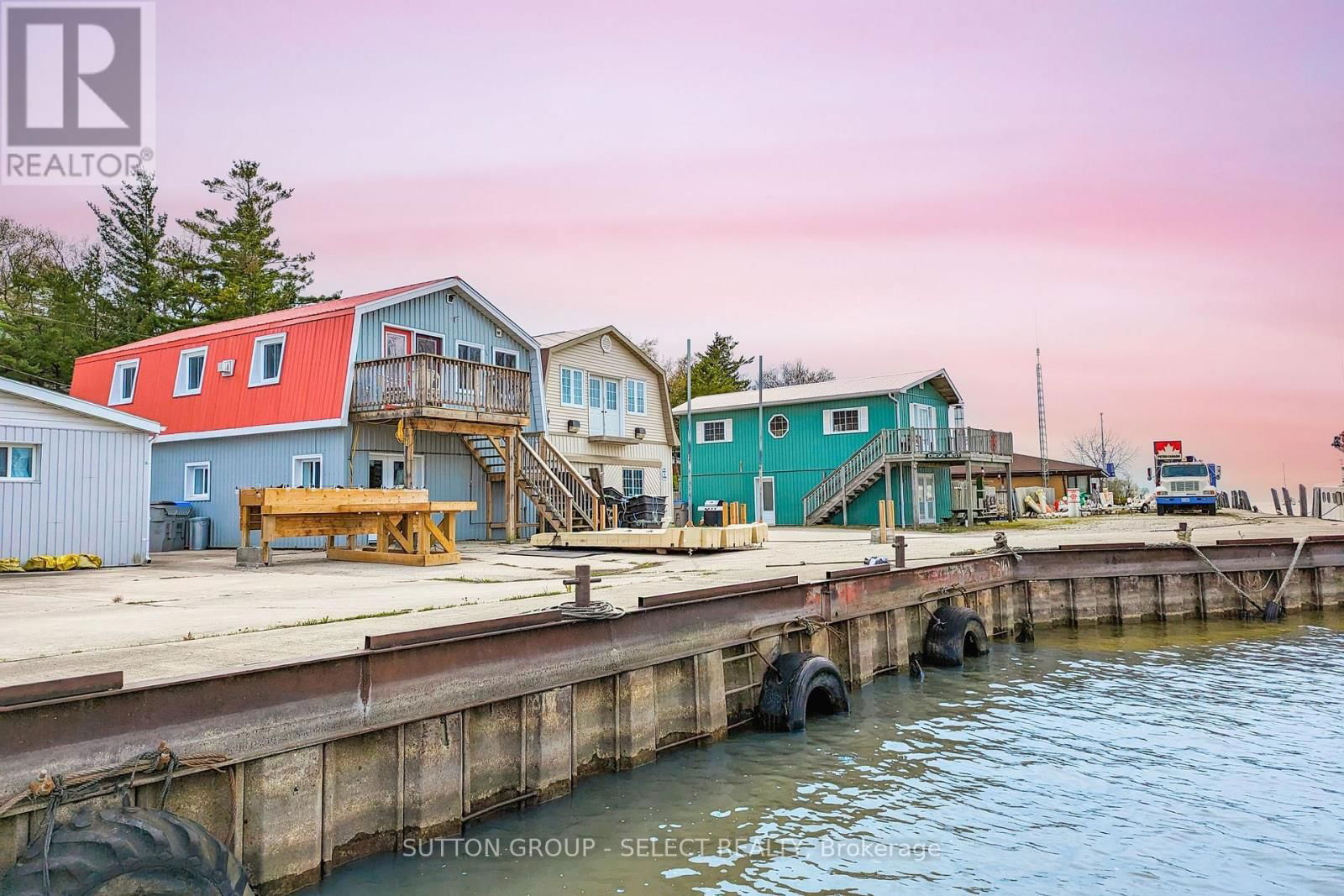 79 RIVER ROAD Image 21