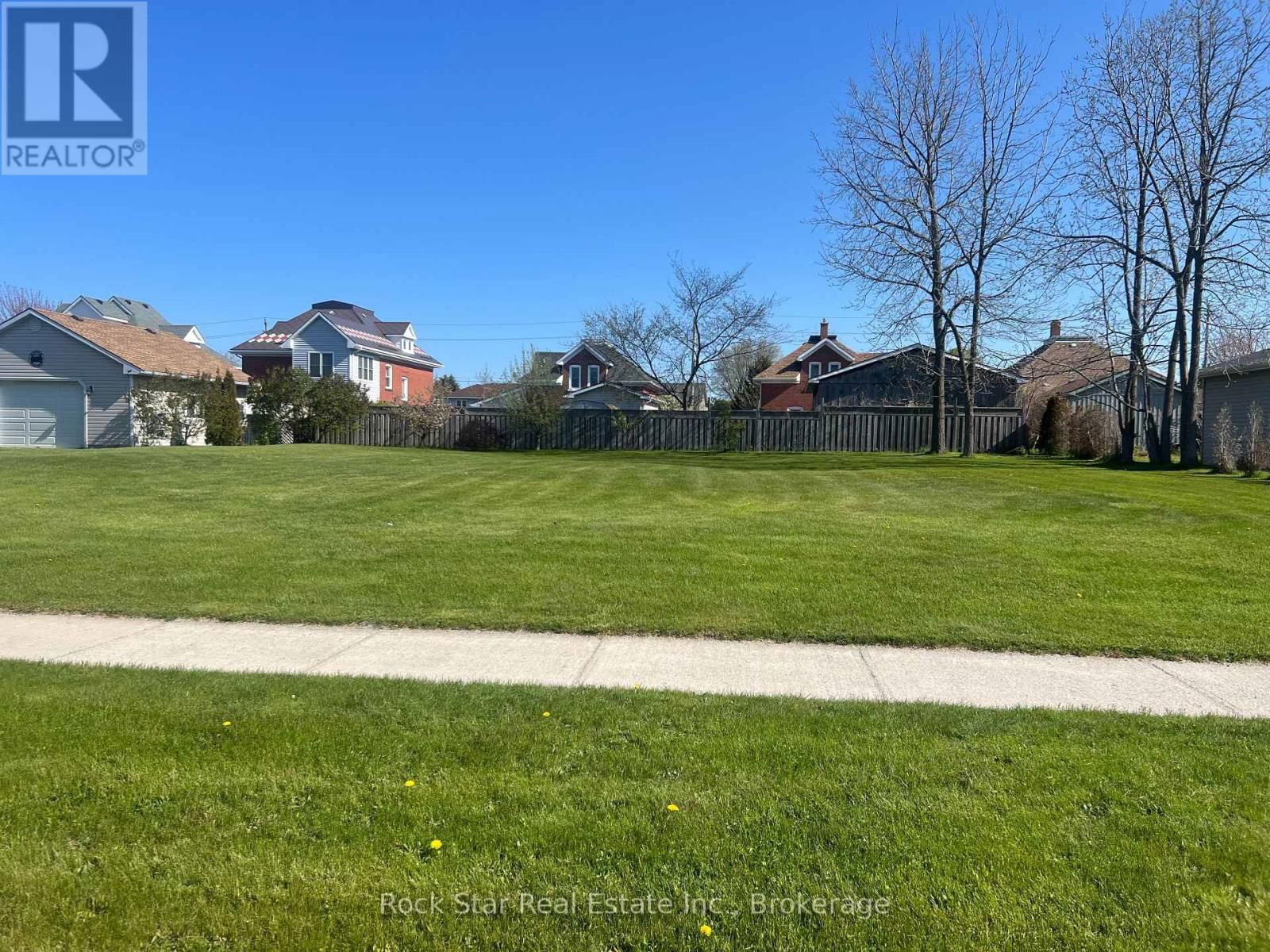 L277 PL457 ELGIN AVENUE EAST Image 2