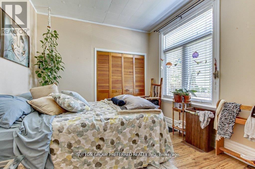 25 PEGLER STREET Image 11