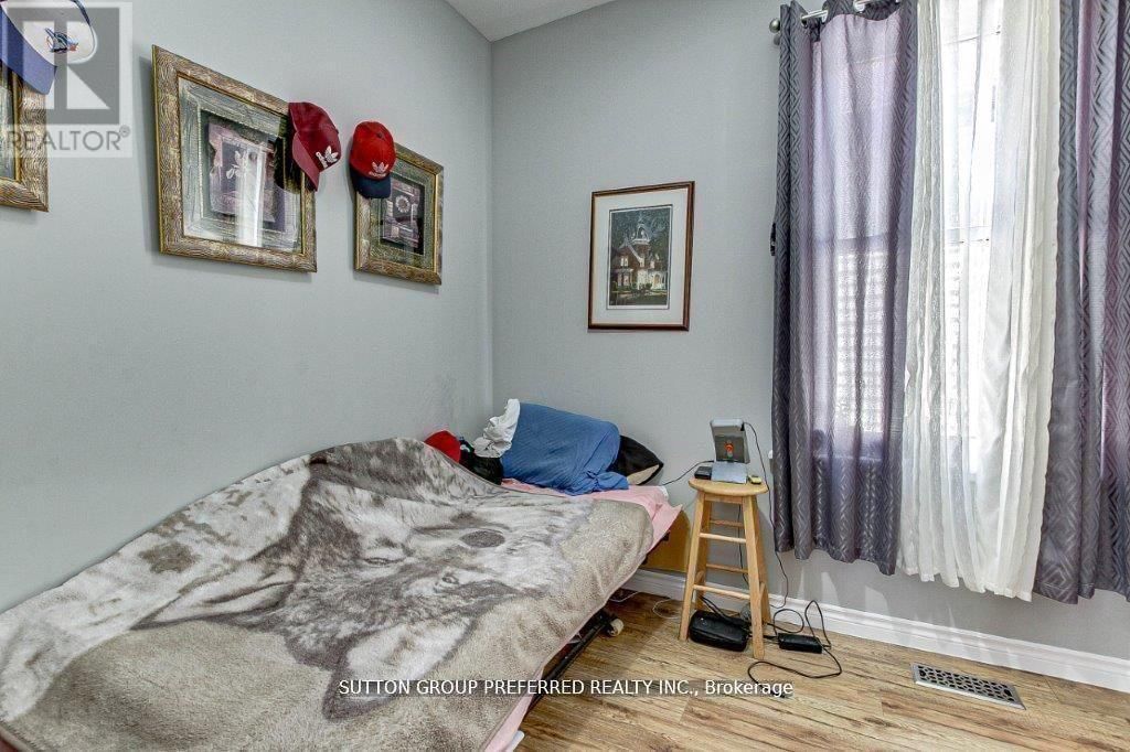 25 PEGLER STREET Image 13