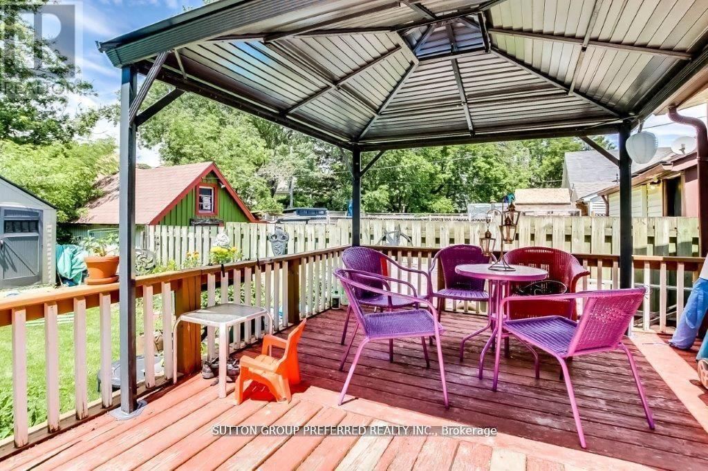 25 PEGLER STREET Image 18