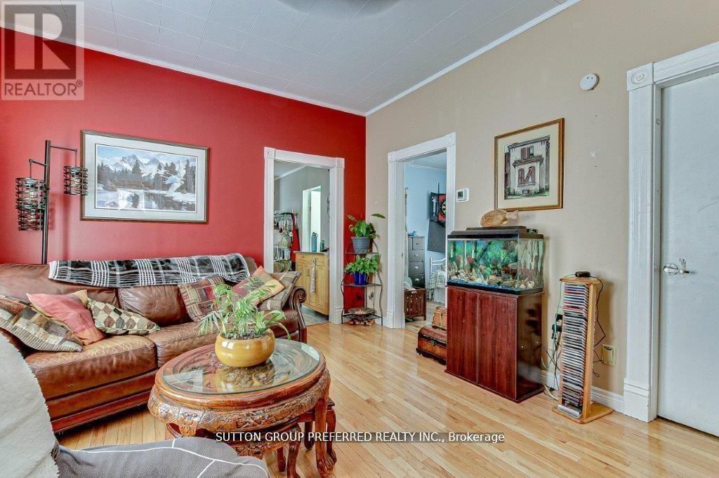 25 PEGLER STREET Image 5