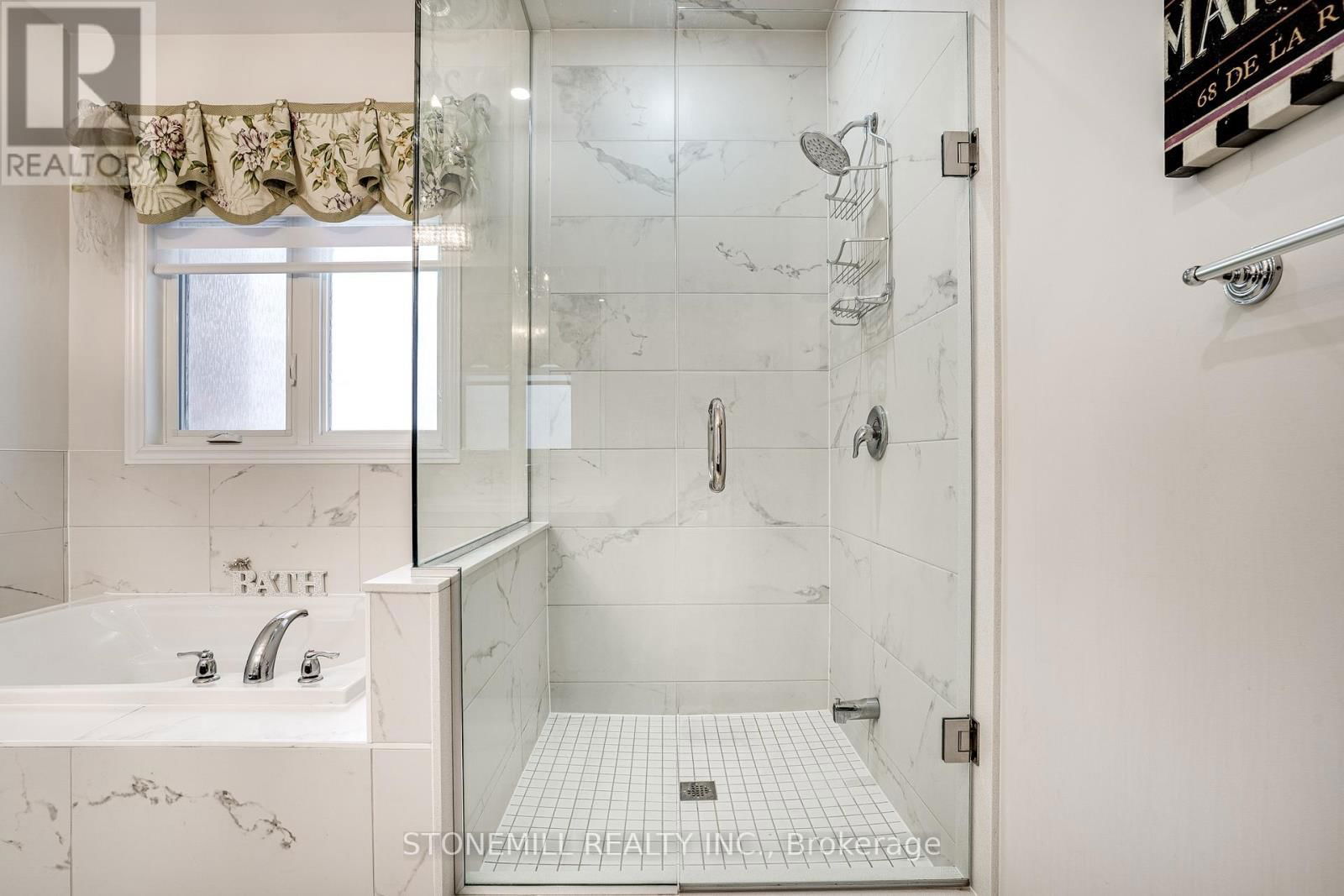 258 SHOREVIEW DRIVE Image 22