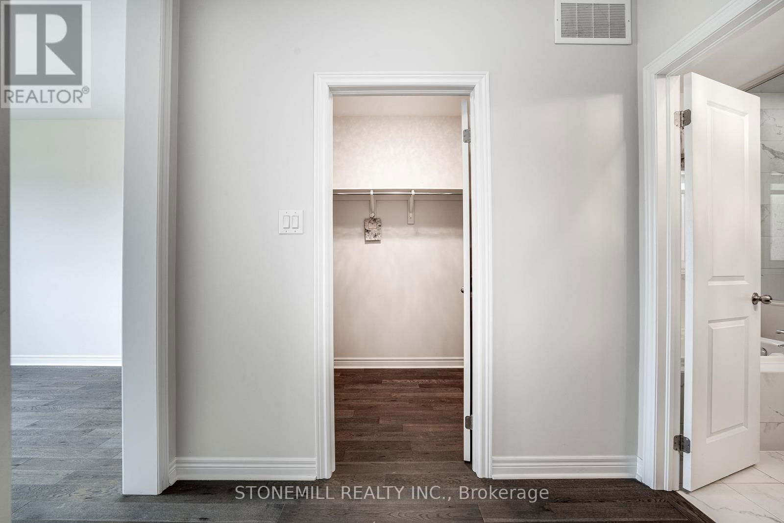 258 SHOREVIEW DRIVE Image 27