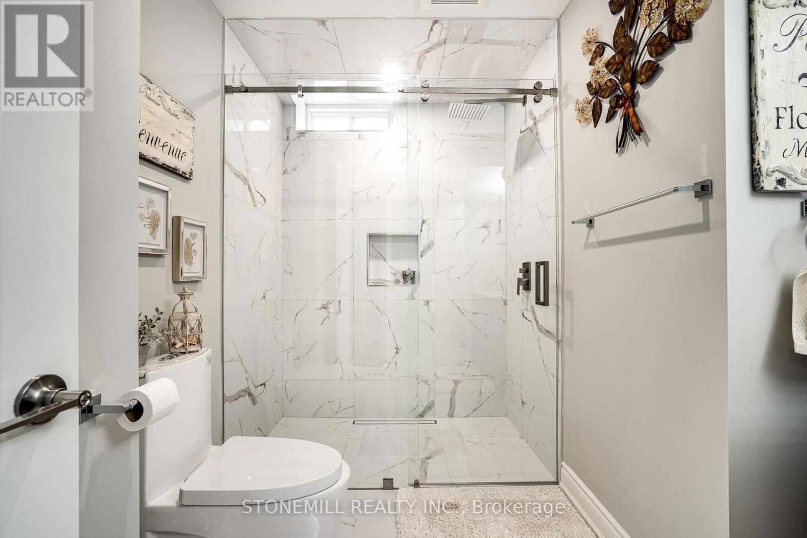 258 SHOREVIEW DRIVE Image 38