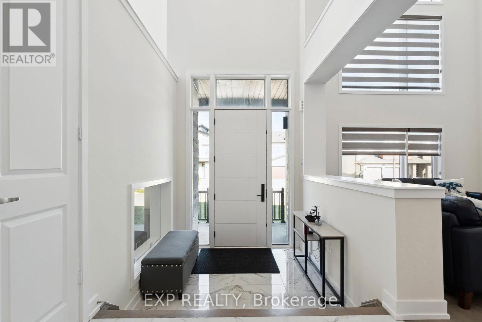 100 STONELEIGH DRIVE Image 45
