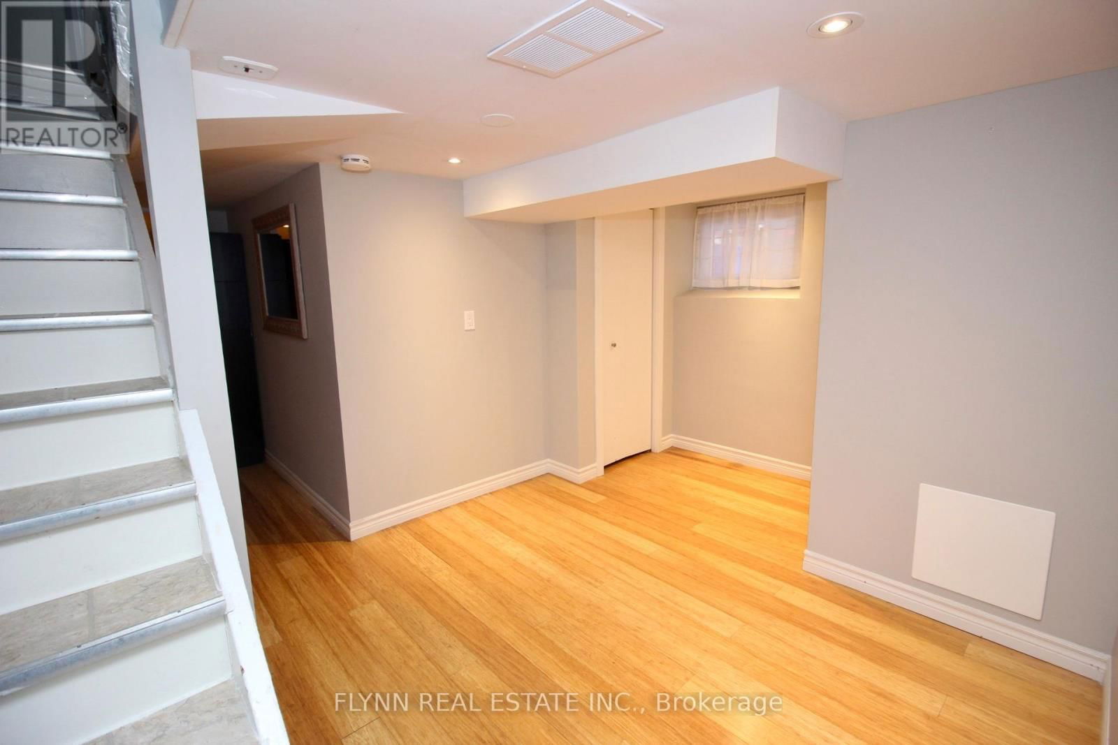 2 - 141 MARKLAND STREET Image 1
