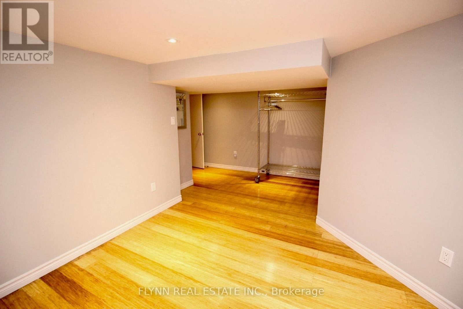 2 - 141 MARKLAND STREET Image 13
