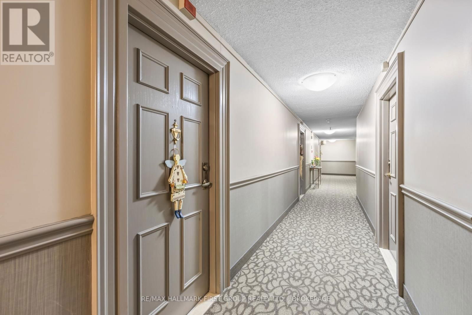 604 - 120 BARRETT COURT Image 34