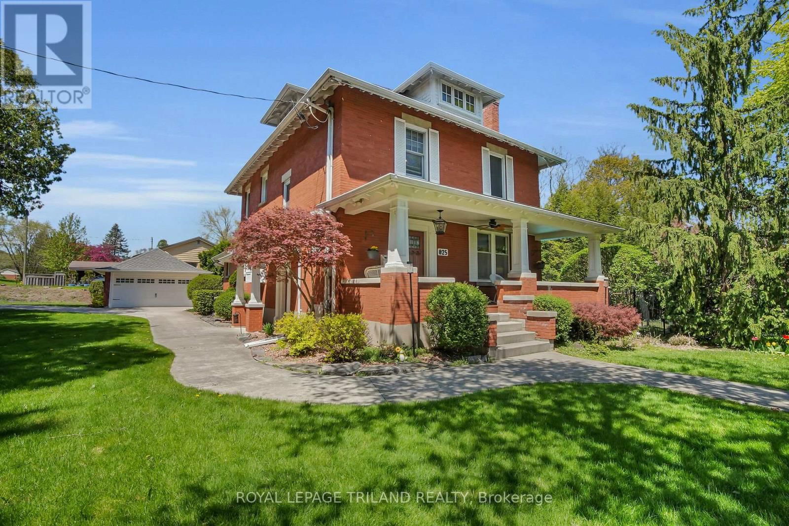 825 RIVERSIDE DRIVE Image 1
