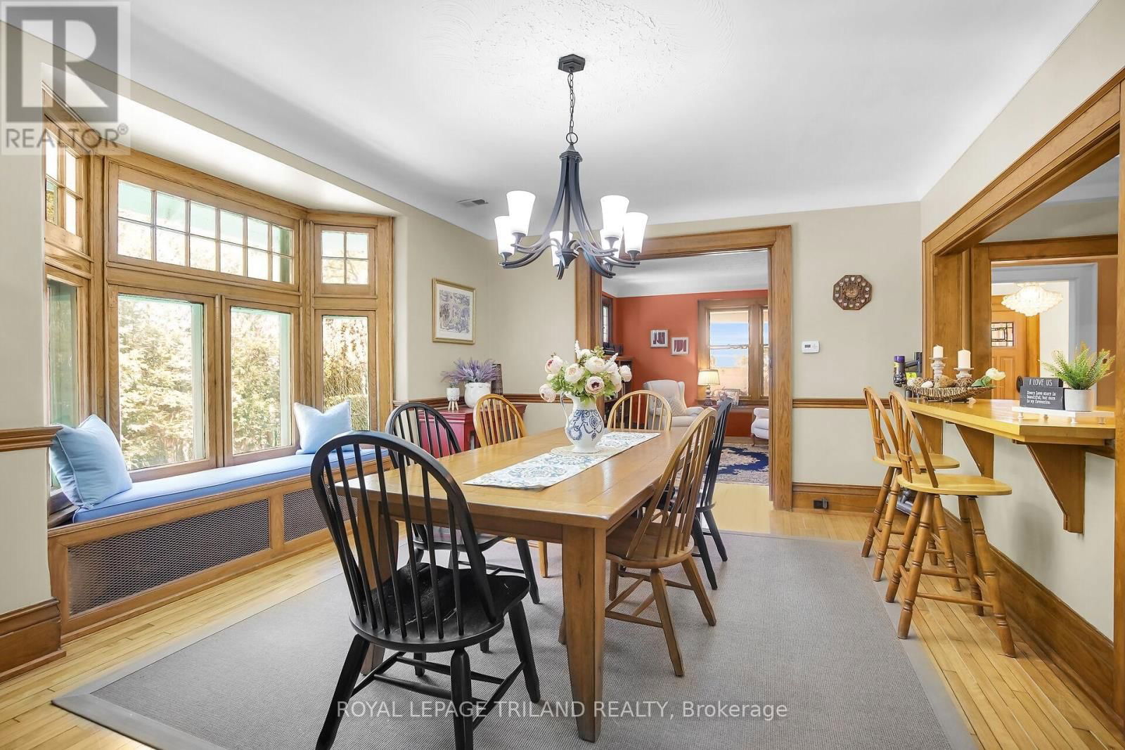 825 RIVERSIDE DRIVE Image 7
