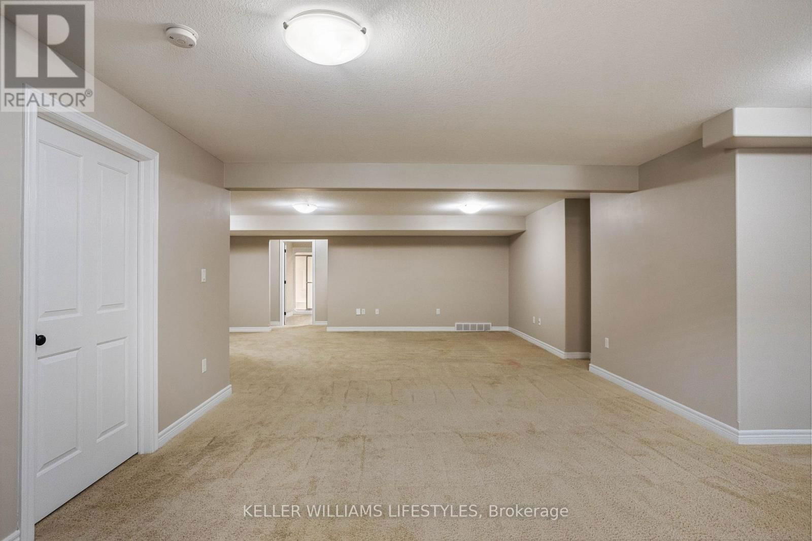 368 DARCY DRIVE Image 27