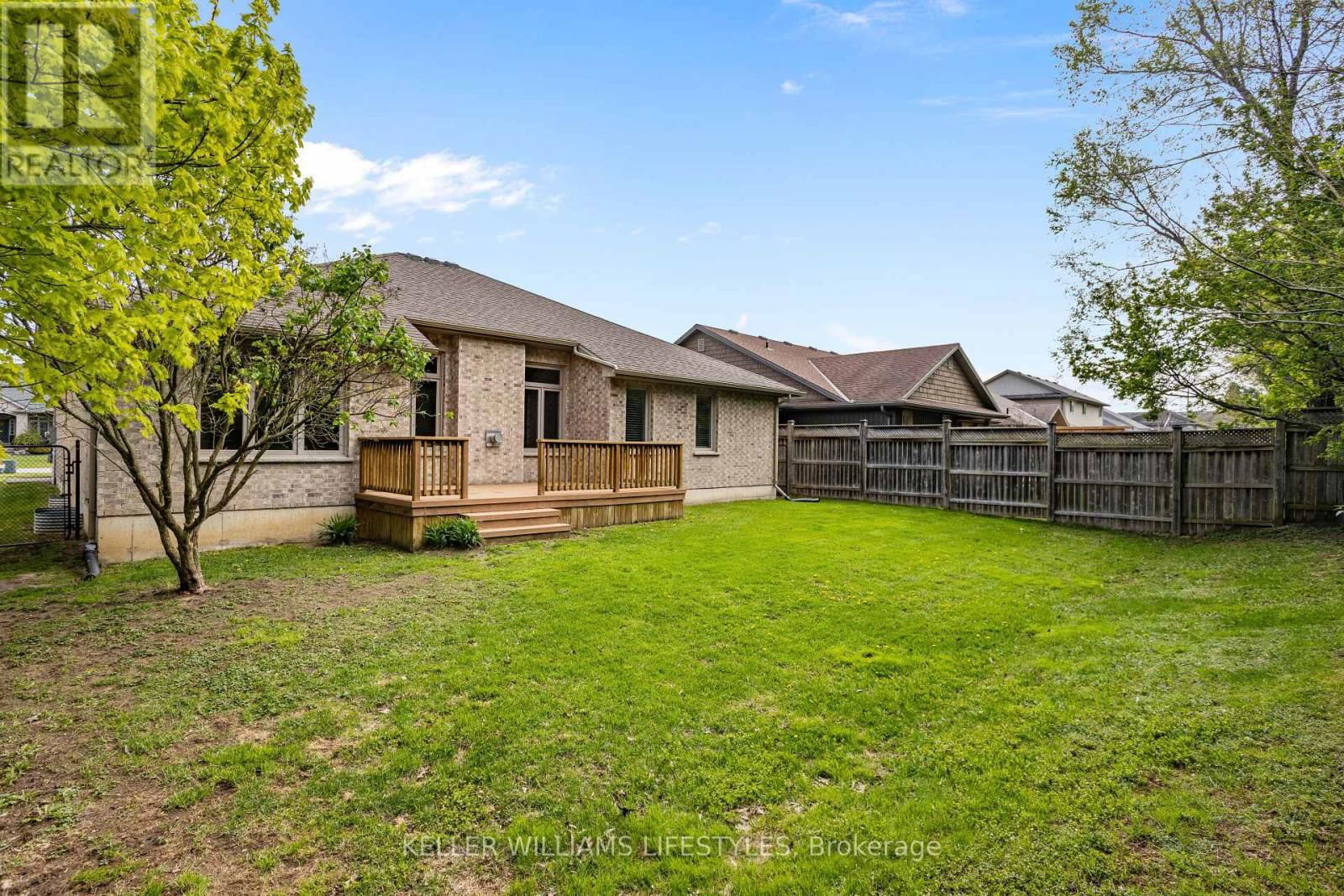 368 DARCY DRIVE Image 32