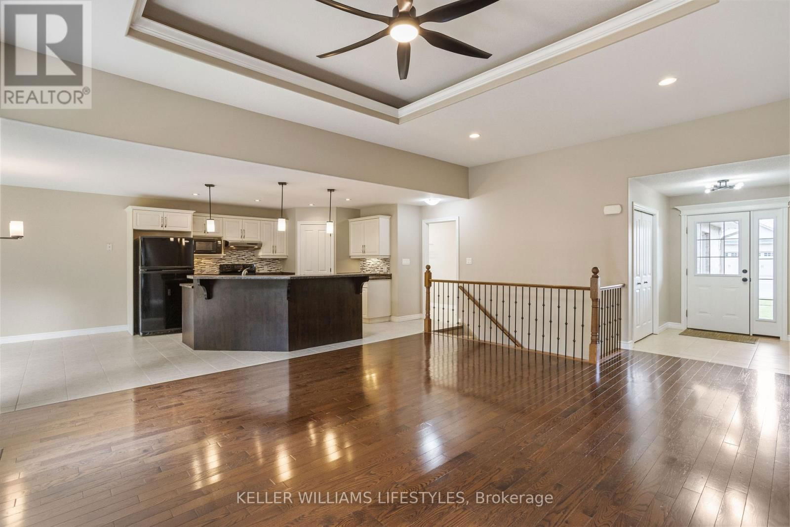 368 DARCY DRIVE Image 8