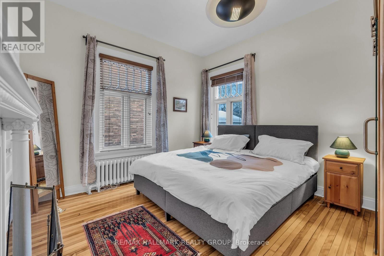 396 DALY AVENUE Image 22