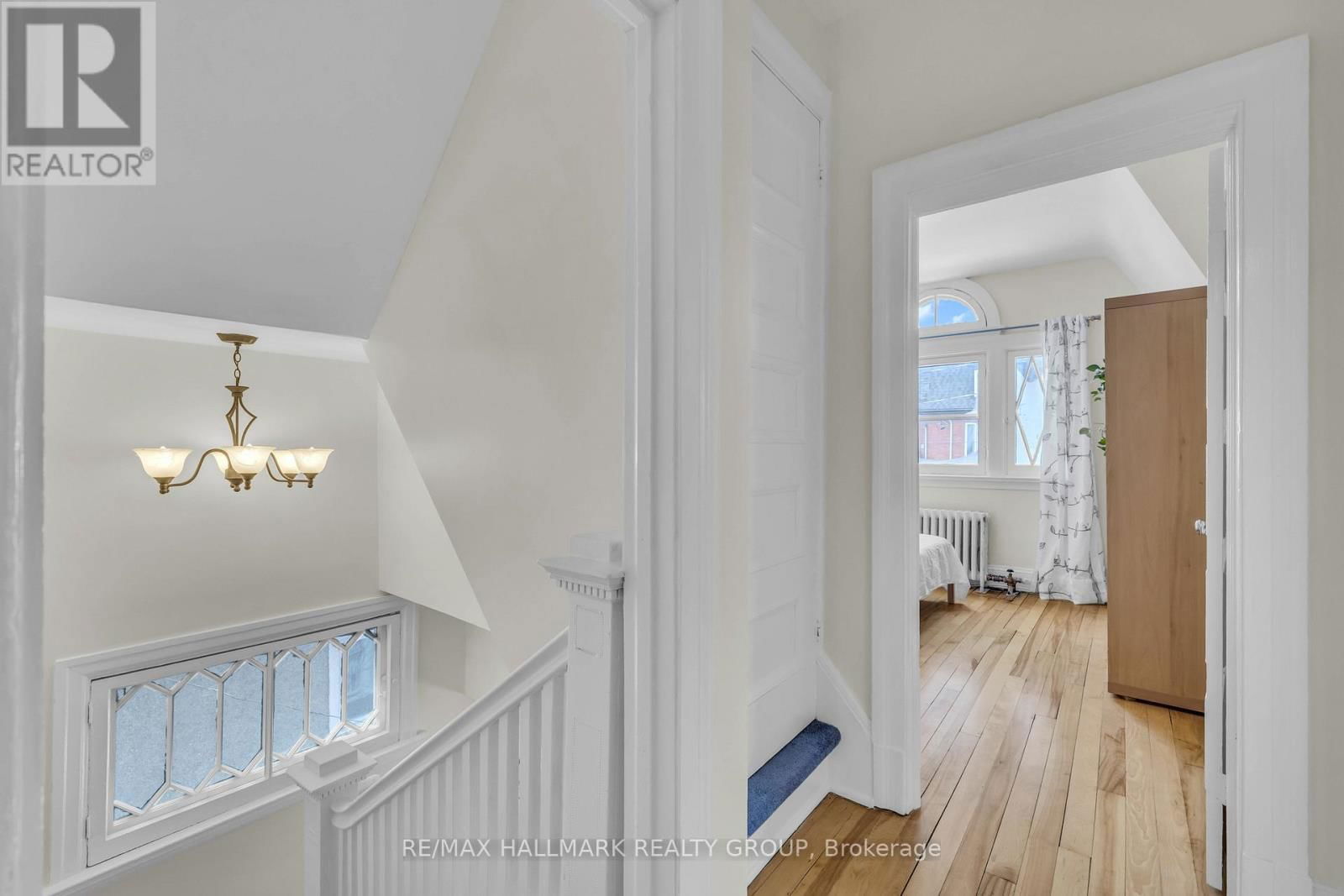 396 DALY AVENUE Image 28