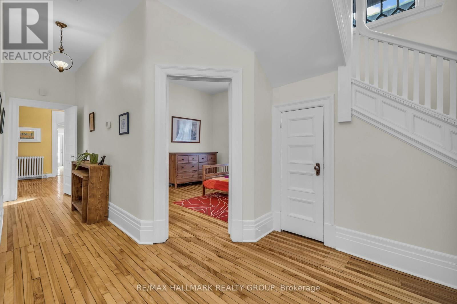 396 DALY AVENUE Image 7