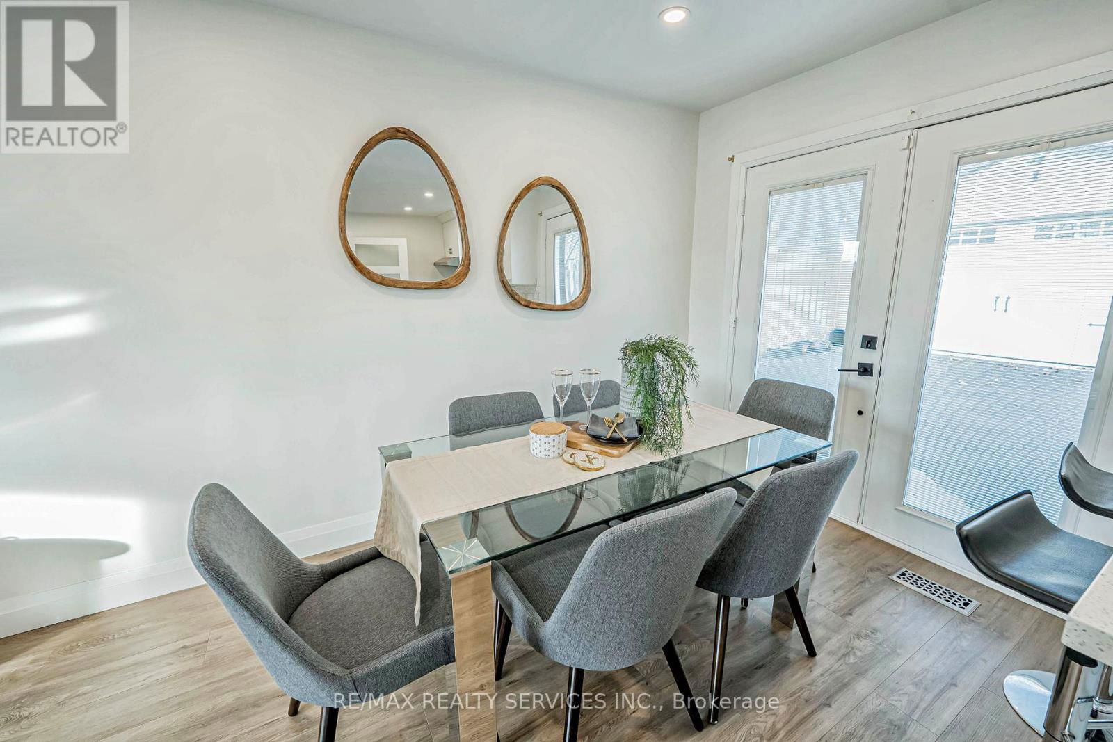 17 SHAMROCK COURT Image 10