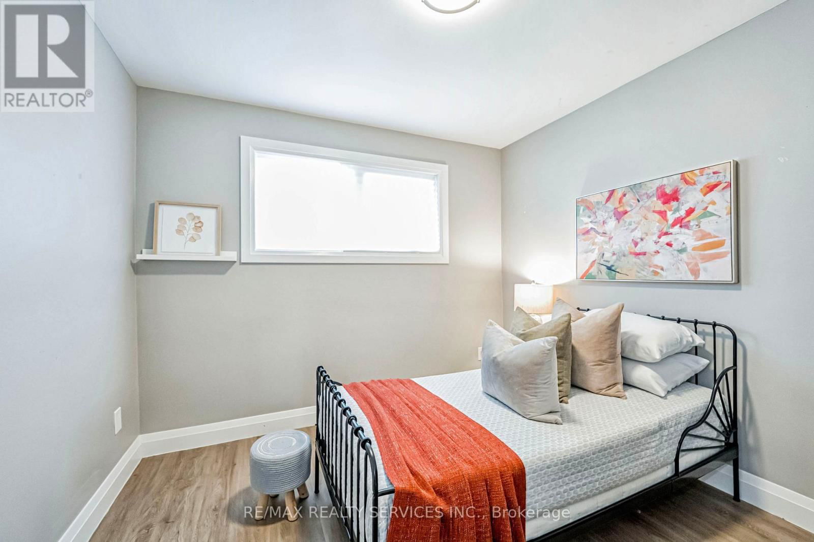 17 SHAMROCK COURT Image 23