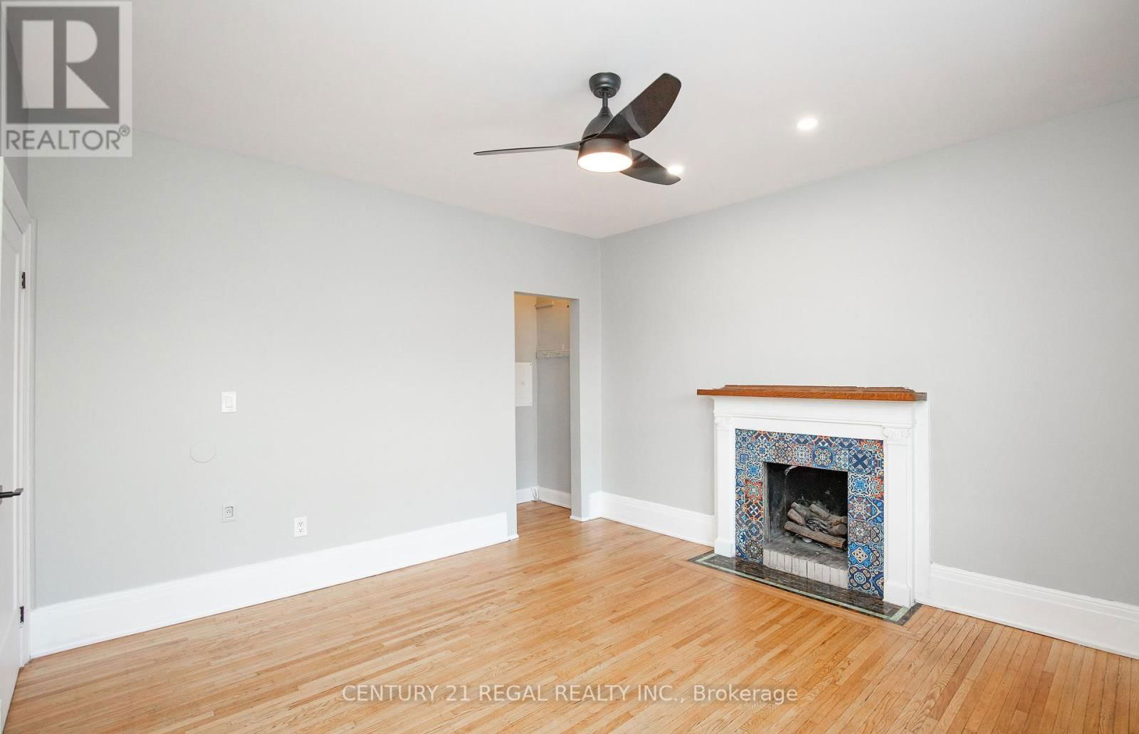 2 - 352 BARTON STREET EAST Image 29