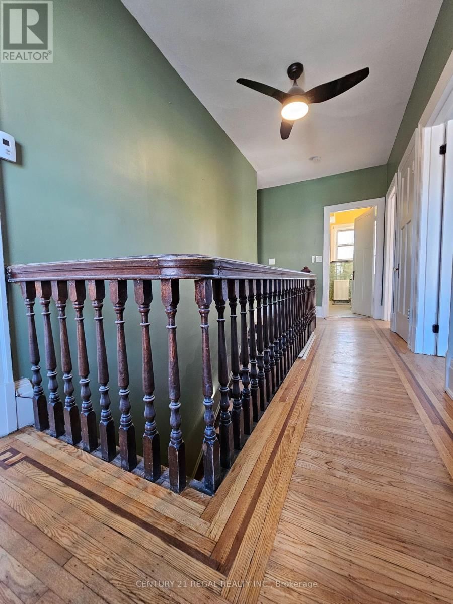2 - 352 BARTON STREET EAST Image 6