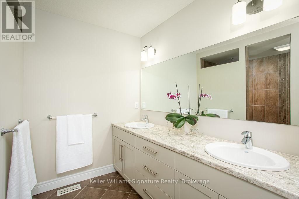 7 HILBORN STREET Image 23