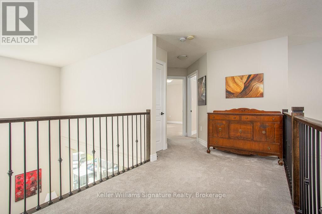 7 HILBORN STREET Image 24