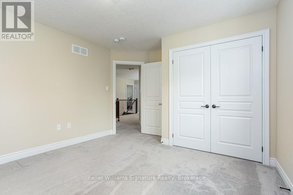 7 HILBORN STREET Image 29
