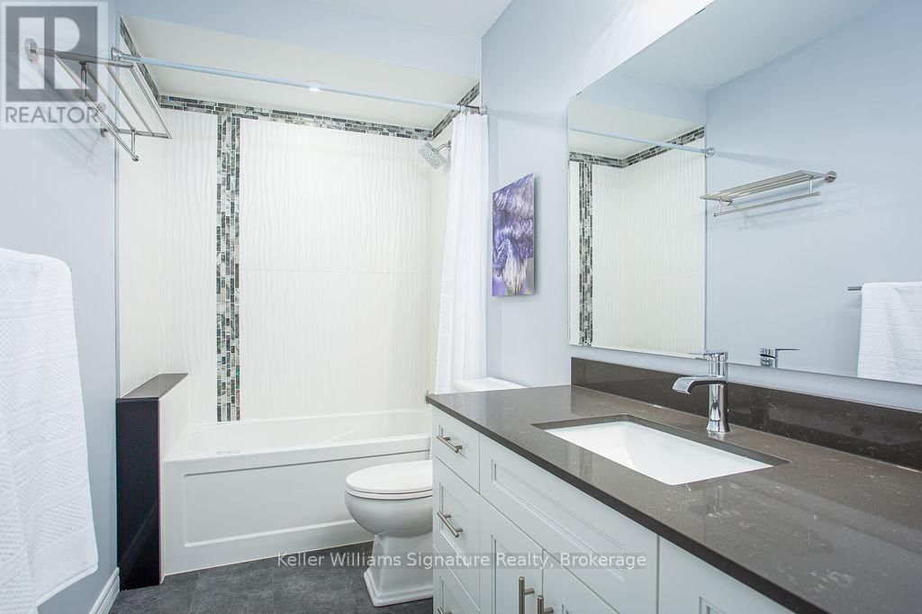 7 HILBORN STREET Image 36