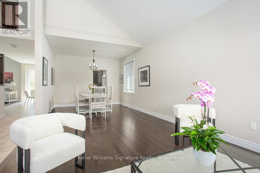 7 HILBORN STREET Image 7