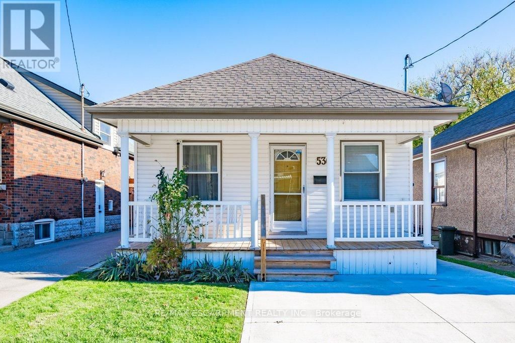 536 JOHN STREET NORTH Image 1