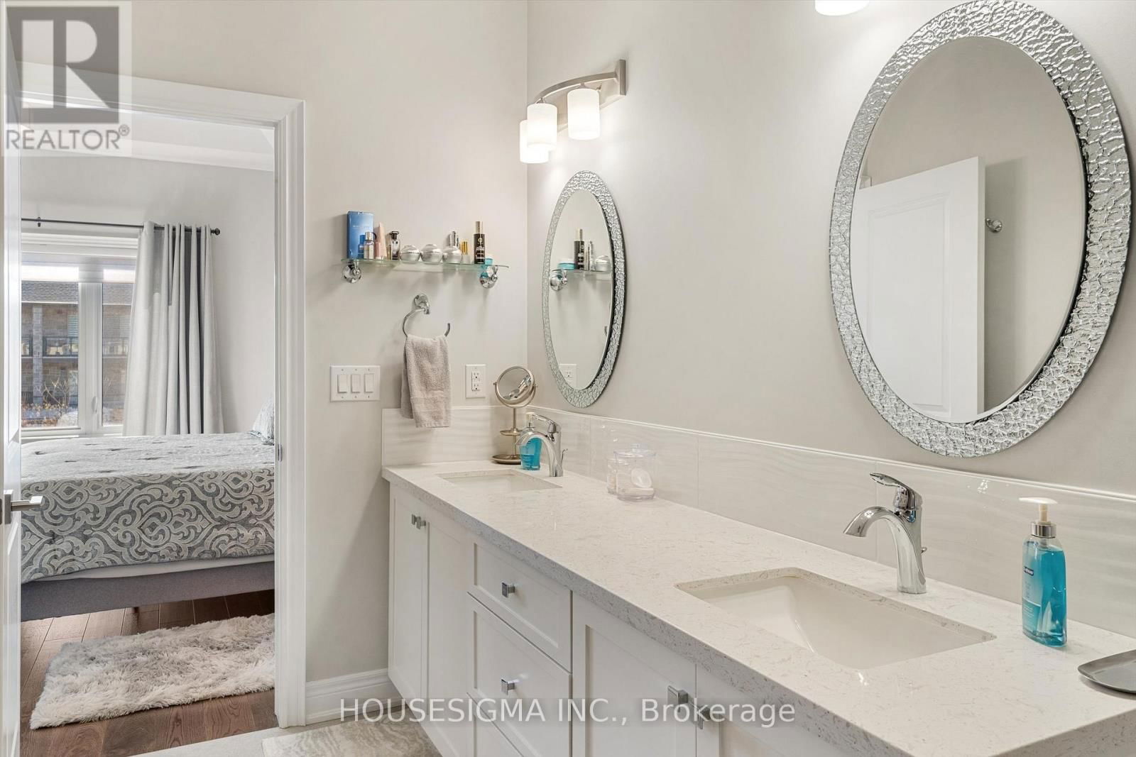 26 - 180 PORT ROBINSON ROAD Image 17