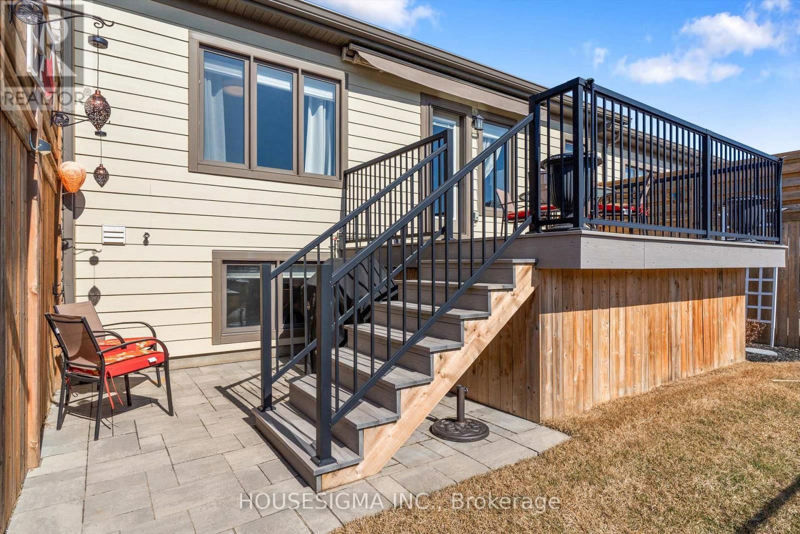 26 - 180 PORT ROBINSON ROAD Image 34