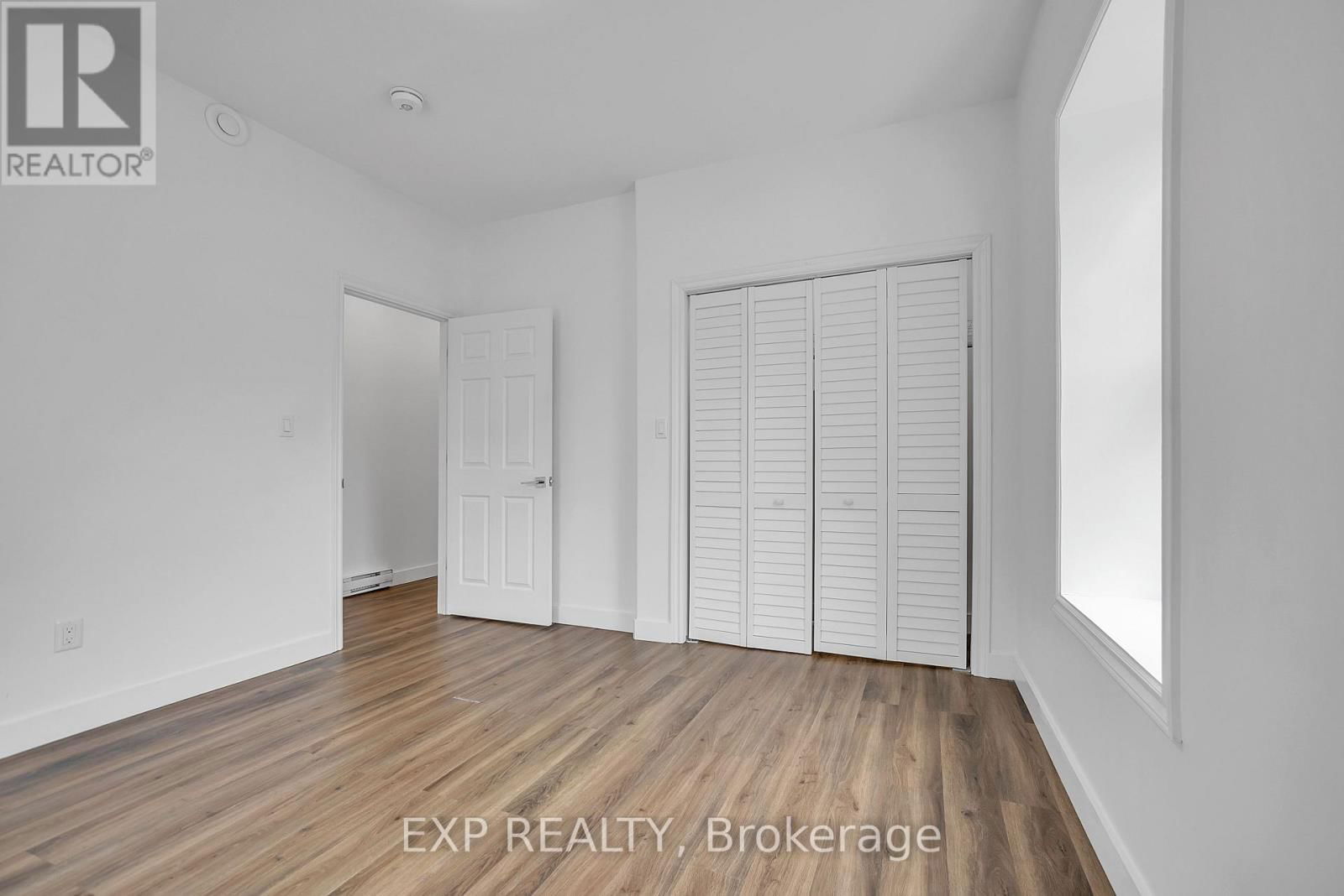 19 ISABEL STREET Image 14
