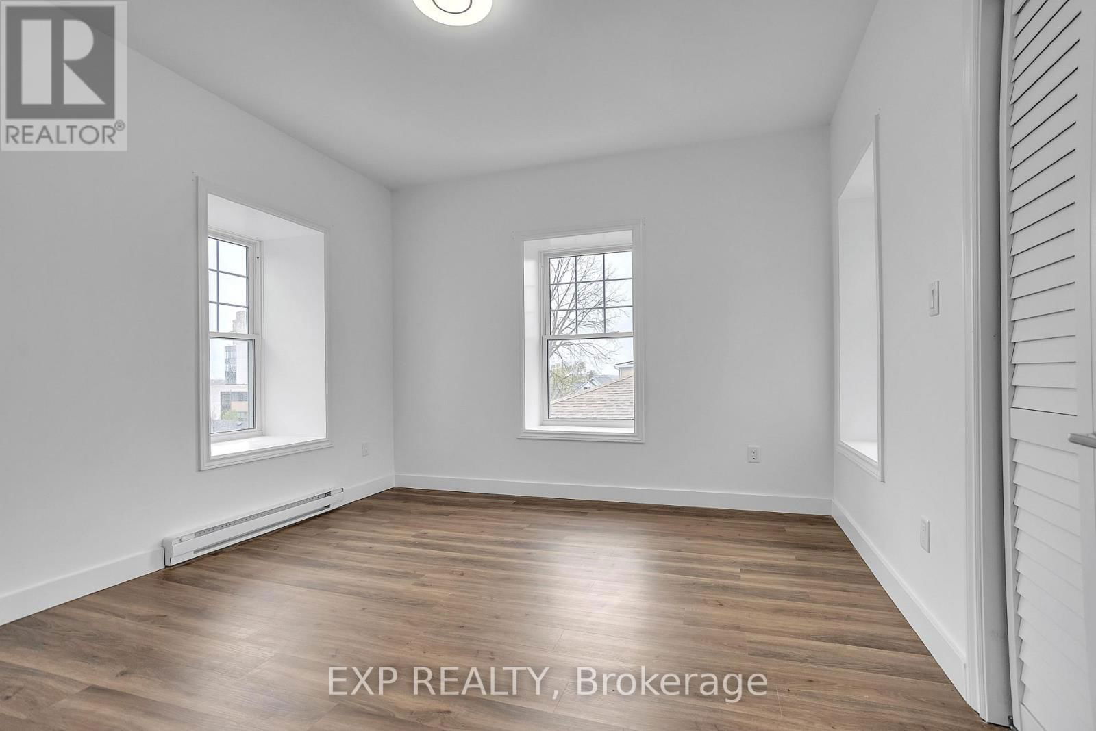 19 ISABEL STREET Image 16