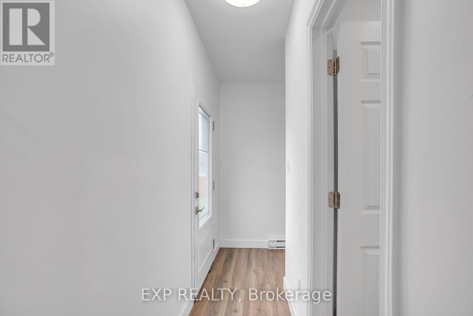 19 ISABEL STREET Image 35