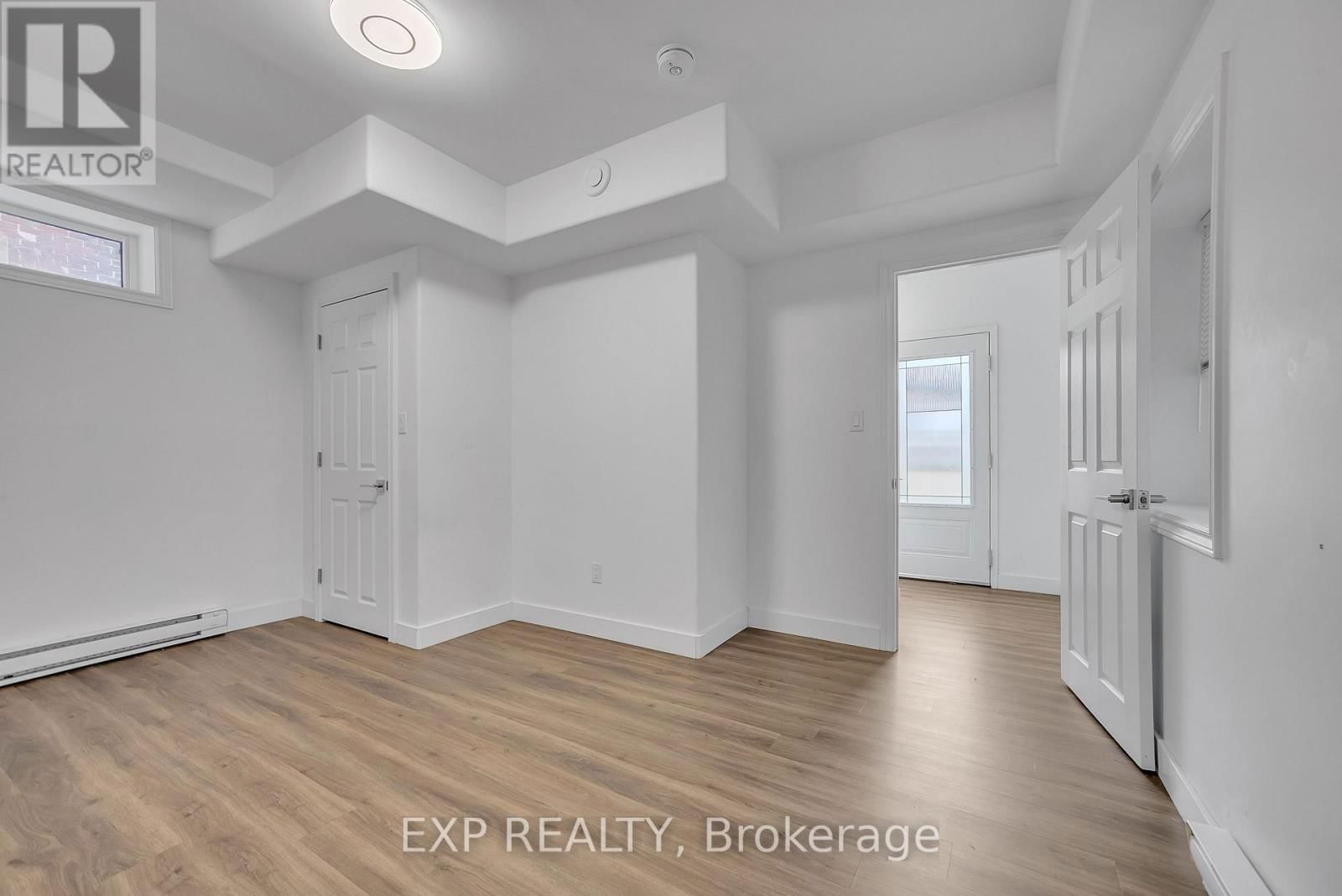 19 ISABEL STREET Image 36