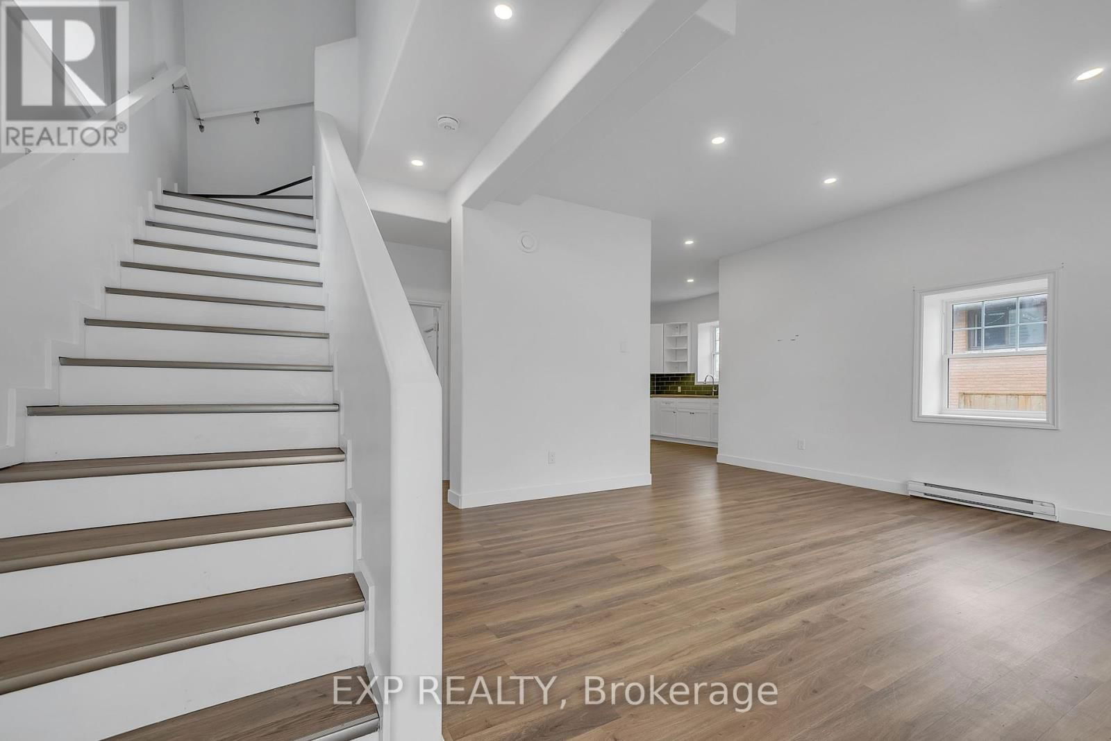 19 ISABEL STREET Image 9